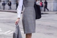 Creative Work Outfits Ideas For Womens28