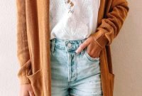 Gorgeous Summer Outfit Ideas With Cardigans For Women13