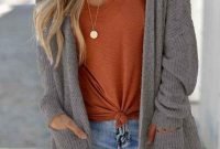 Gorgeous Summer Outfit Ideas With Cardigans For Women24