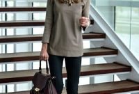 Unique Office Outfits Ideas For Career Women13