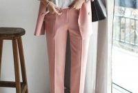 Unique Office Outfits Ideas For Career Women26