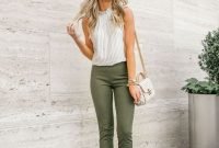 Unique Office Outfits Ideas For Career Women34