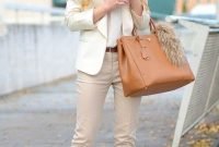 Attractive Spring And Summer Business Outfit Ideas For Women35