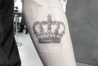Comfy Crown Tattoos Ideas Youll Need To See15