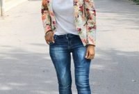Cozy Combinations Ideas With Floral Blazers You Must Try14