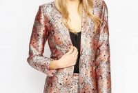 Cozy Combinations Ideas With Floral Blazers You Must Try15