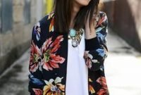 Cozy Combinations Ideas With Floral Blazers You Must Try21