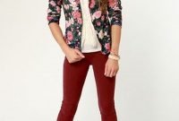 Cozy Combinations Ideas With Floral Blazers You Must Try28