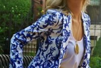 Cozy Combinations Ideas With Floral Blazers You Must Try35