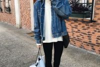 Flawless Outfit Ideas How To Wear Denim Jacket34