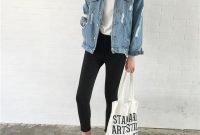 Flawless Outfit Ideas How To Wear Denim Jacket35
