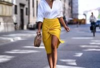 Impressive Spring And Summer Work Outfits Ideas For Women07