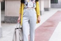 Impressive Spring And Summer Work Outfits Ideas For Women26