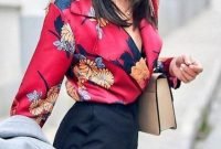 Impressive Spring And Summer Work Outfits Ideas For Women37