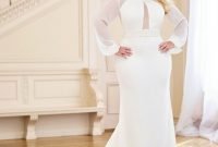 Impressive Wedding Dresses Ideas That Are Perfect For Curvy Brides34