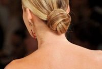 Unique Bun Hairstyles Ideas That Youll Love08