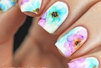 Unusual Watercolor Nail Art Ideas That Looks Cool36